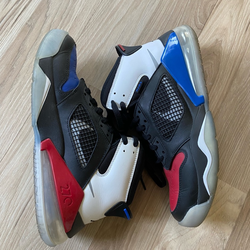 Jordan Men's Athletic Shoes Black White Blue Red